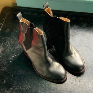 Splendid leather boots